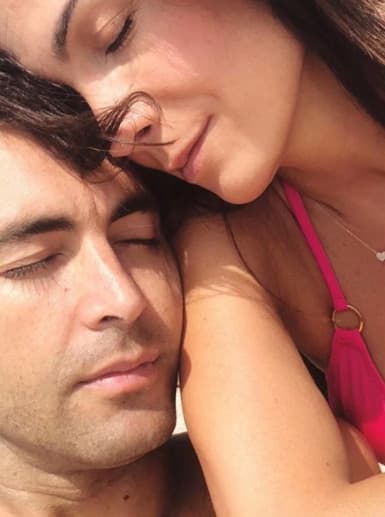 Además de compartir sus momentos más divertidos con sus hijos, también demostró que sigue enamoradísima de su esposo: "Mi espejo en amor... Te amo Forrest Kolb”, escribió junto a esta imagen.
<br>