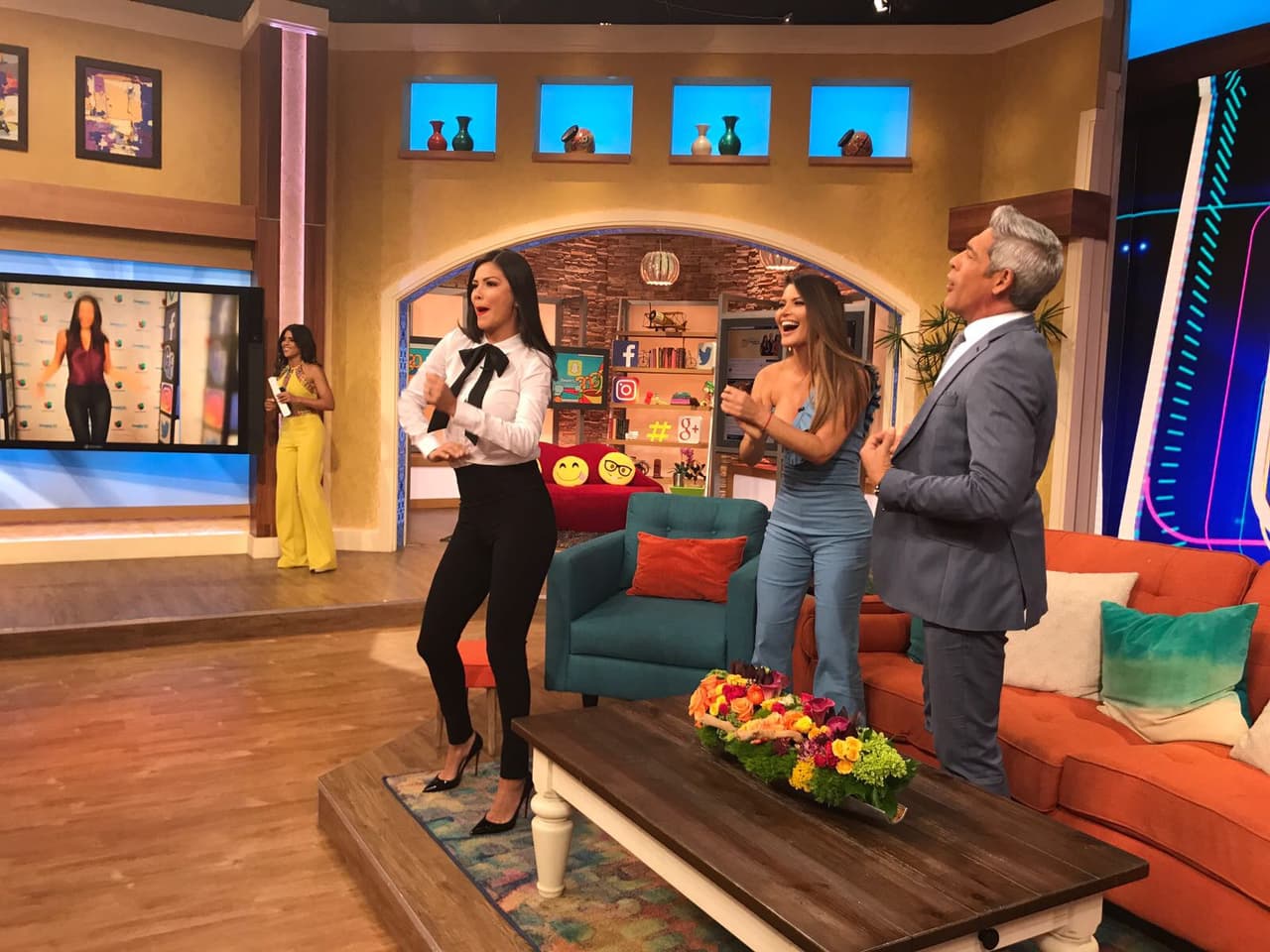 Ana tiene mucho ritmo, ella es sin duda una gran fanática 'Mira Quien Baila'.