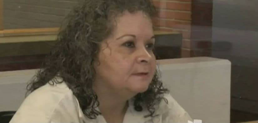 Saldívar, quien trabajó con 'La Reina del Tex Mex' durante 4 años fungiendo como la presidenta de su club de fans oficial, asistente personal y gerente de ventas de su línea de ropa, aceptó su culpabilidad.
<br>