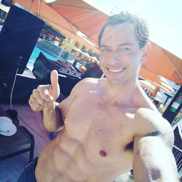 ¡Wooow! Alejandro Peniche también tiene sus músculos muy bien trabajados.