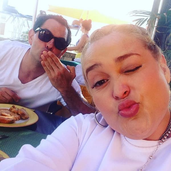 'Beso de trompa' para los fans.