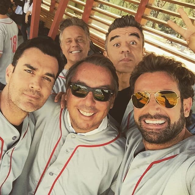 Emilio Azcárraga Jean, presidente de Televisa no podía faltar en el festejo. También se le vio muy contento, conviviendo y jugando con todos.