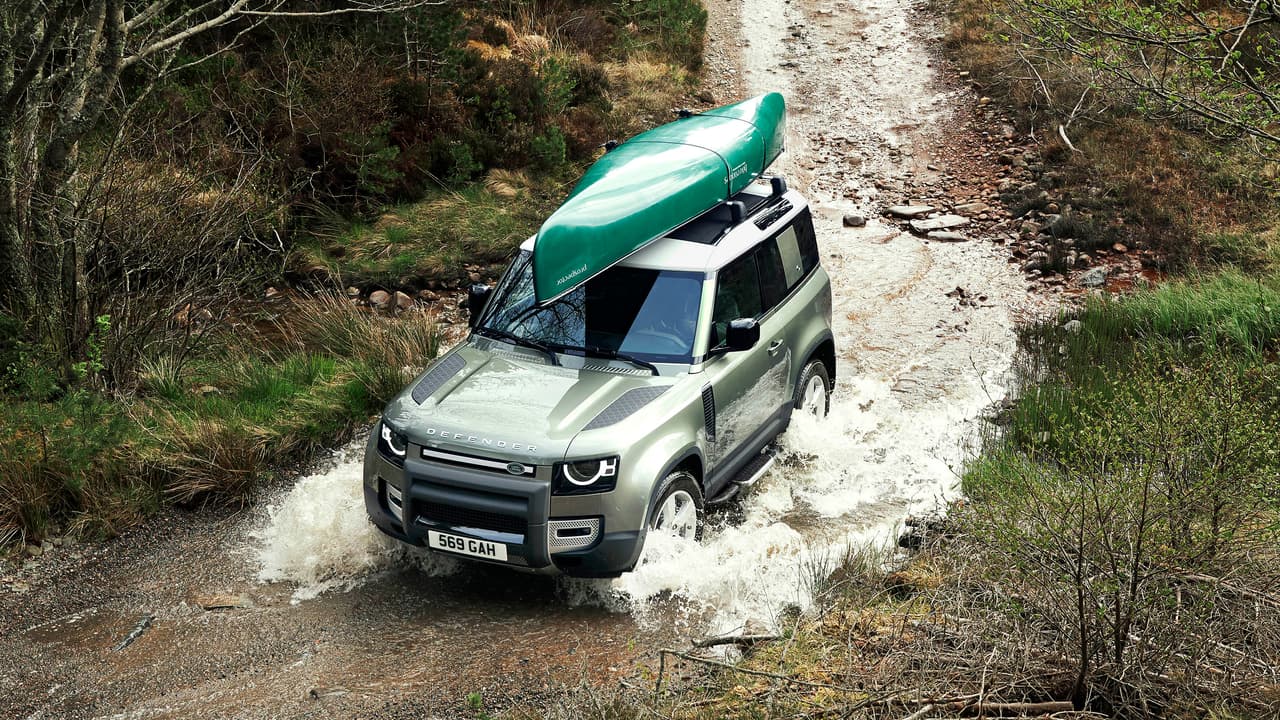 Tomado en consideración los diversos usos y condiciones bajo los que serán sometida su nueva camioneta, ofrecen hasta 170 accesorios para equiparla.