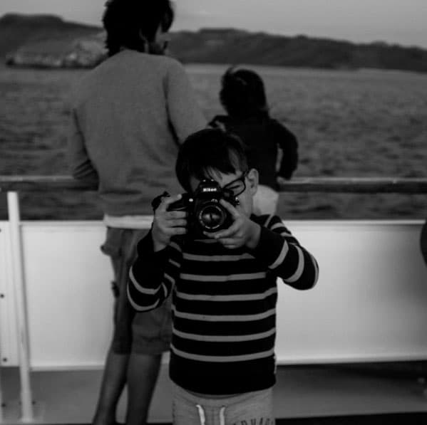 A Jerónimo le gusta tomar fotografías.