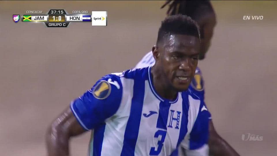 Tiro de esquina para Honduras