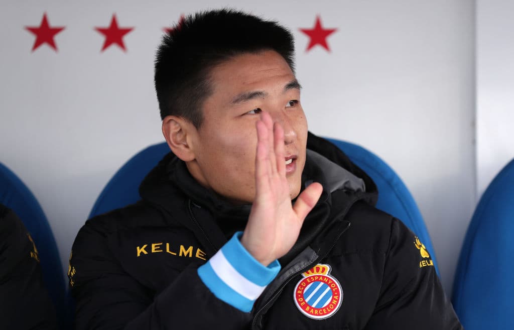 El leganés de Javier Aguirre se impone 2-0 ante el Espanyol y se despega del último lugar de la tabla de La Liga española. Los autores de los goles fueron Martín Braithwaite y Youssef En-Nesyri.