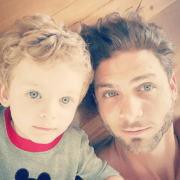 A pesar de ser primerizo, ha hecho un gran trabajo con su pequeño.