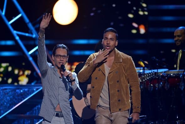 Pero las cosas se pusieron mucho mejor cuando Romeo Santos se le unió para interpretar 'Yo también'.