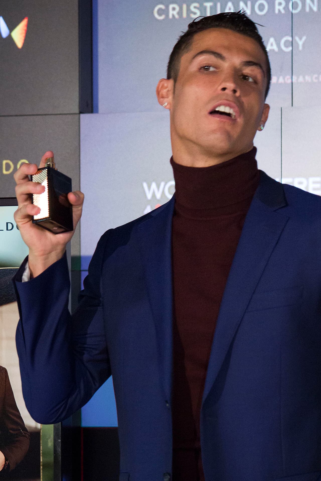 Aunque pronto sorprendieron los gestos que hacía.