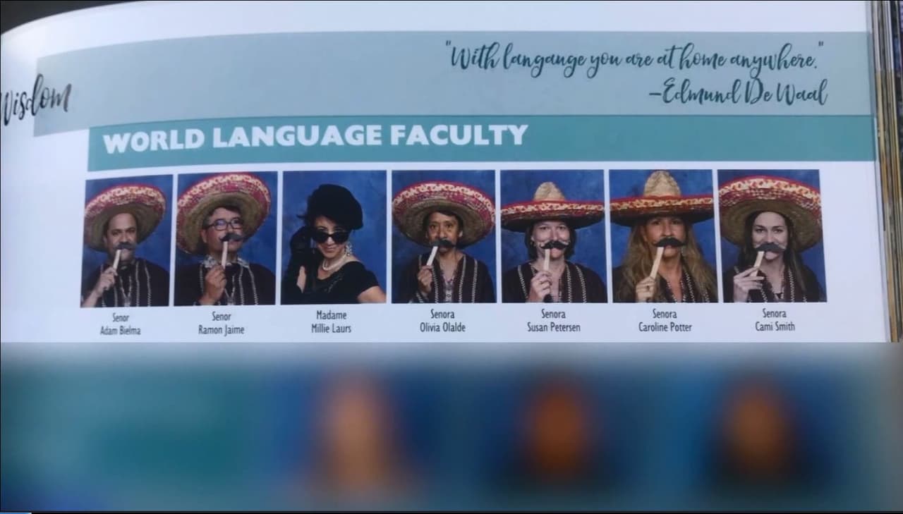 Maestros lucen sarapes, sombreros, falsos bigotes en fotos del anuario y desatan controversia 