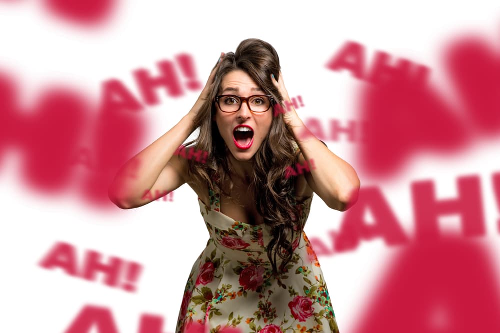 Te frustra mucho también mil cosas. Ahondar en tus problemas, situaciones o recuerdos, darle demasiadas vueltas a un asunto, te mantendrán atorado. Esos feos sentimientos no son tan permanentes como los sientes en el momento. Todo pasa.