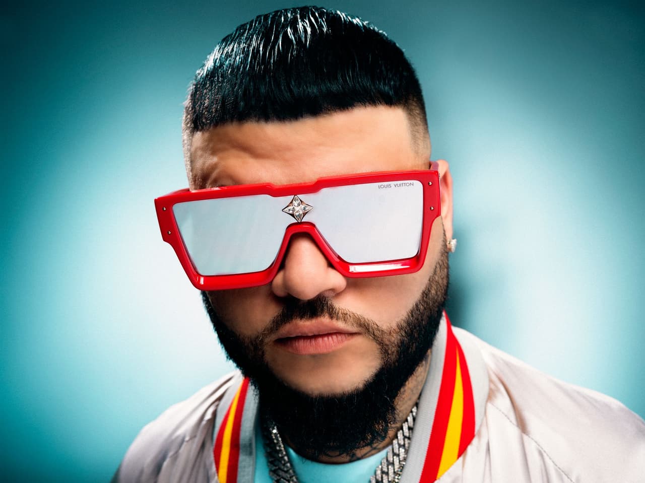 <b>Farruko</b>
<br>
<br>
<b>Premios:</b> 2
<br>