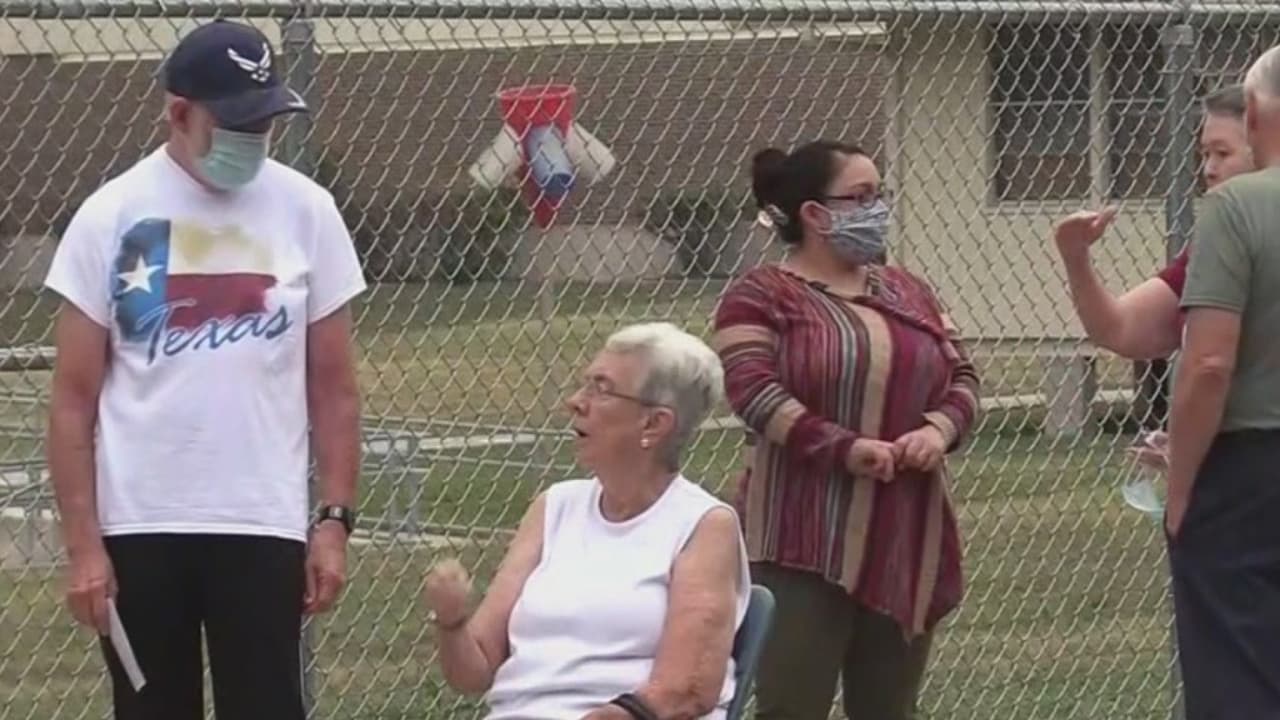 Recomendaciones para evitar tensión entre usted y sus seres queridos con ideología política diferente