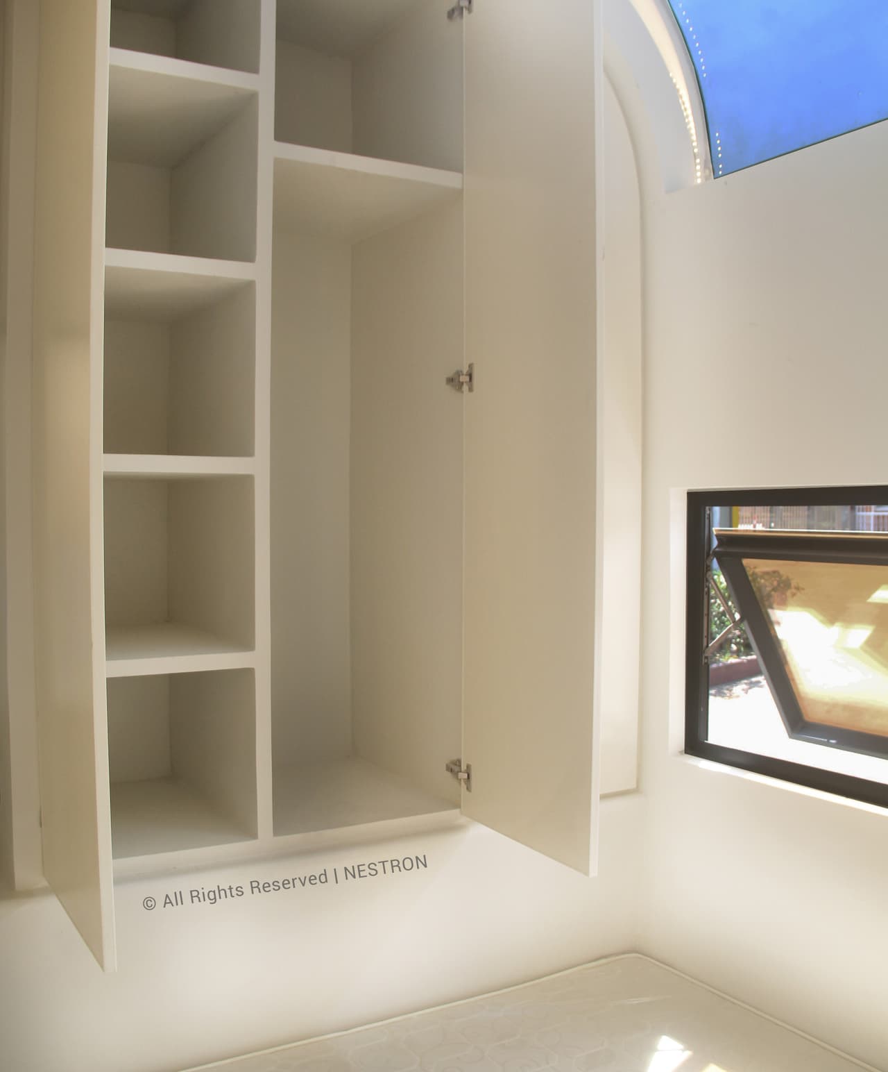 La estructura de acero y los materiales de alta calidad garantizan el más alto nivel de seguridad. Cada casa de Nestron cumple con los estándares a prueba de fuego y terremotos.
<br>