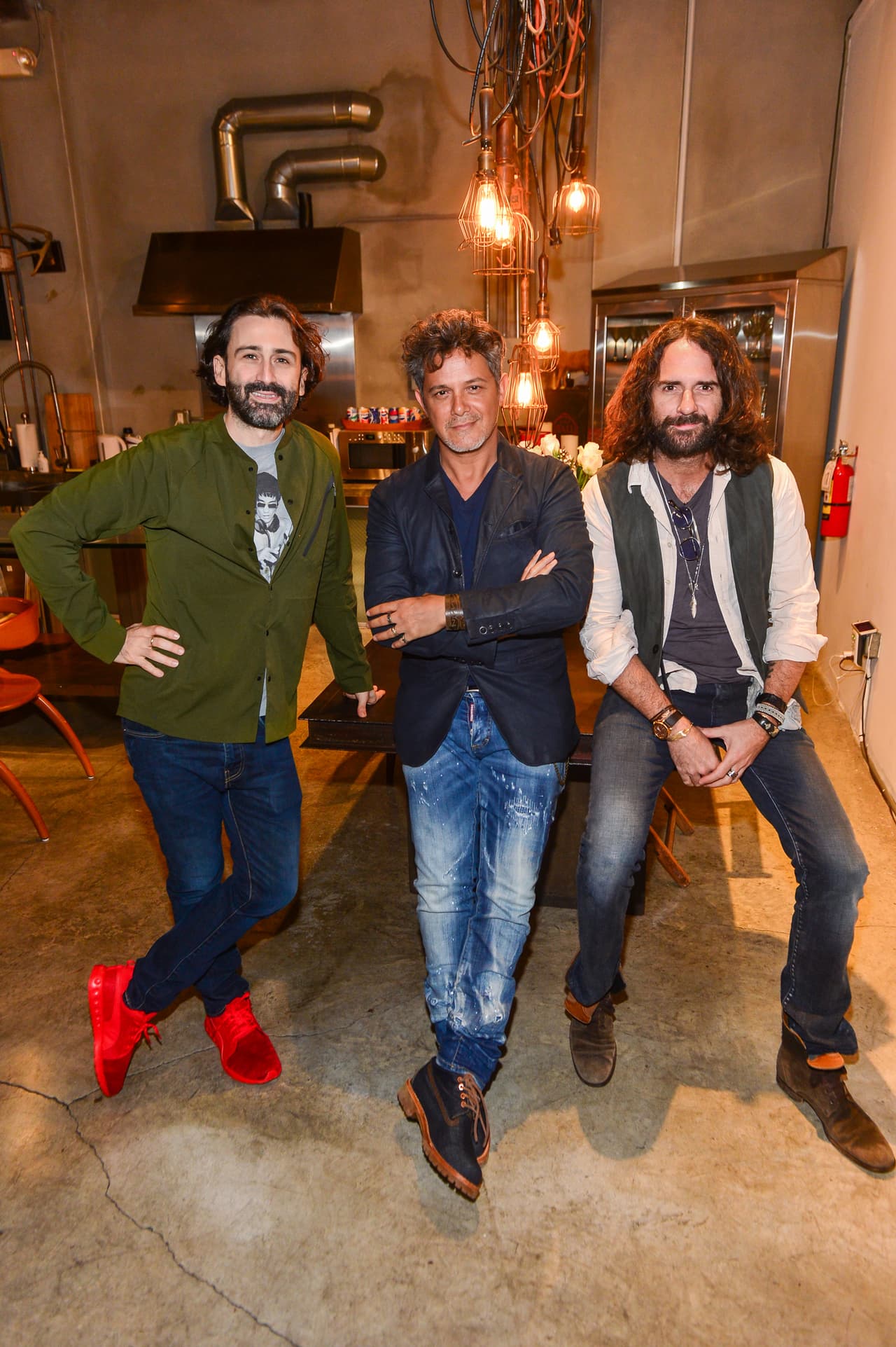 Javier Limón, Alejandro Sanz and Ernesto Estrada.