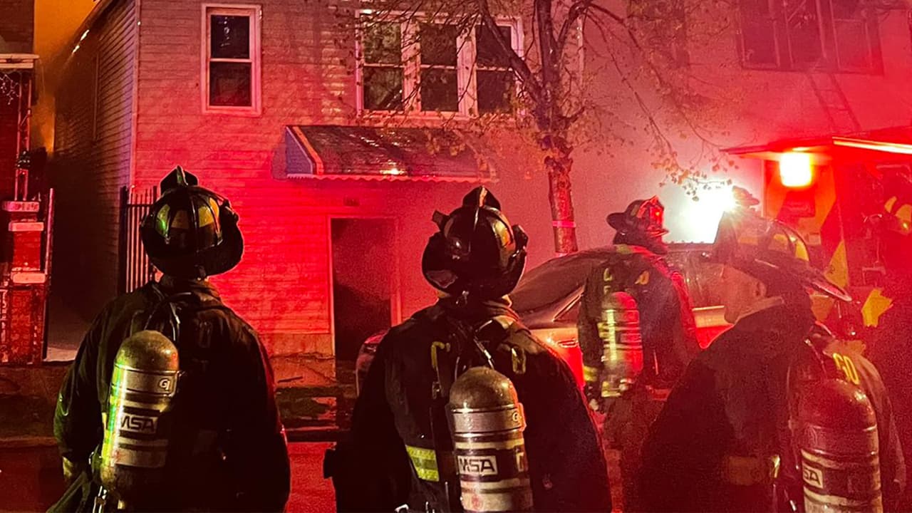 Tres personas hospitalizadas tras incendio en apartamento de Waukegan