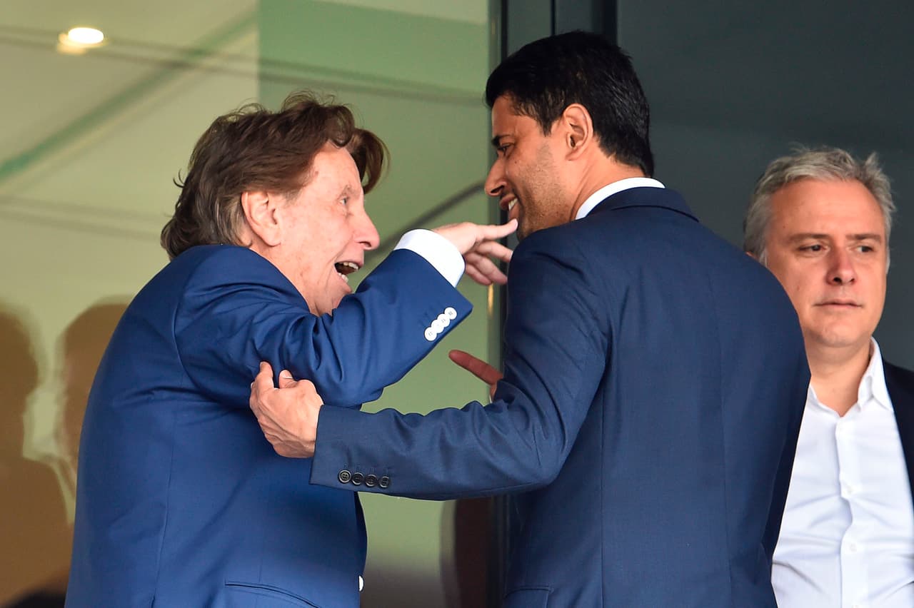 Nasser Al-Khelaifi contactó a Pini Zahavi para desenredar el traspaso de Neymar, por el que el empresario recibiría unos 36 mllones de euros por el negocio de 222 millones de euros.