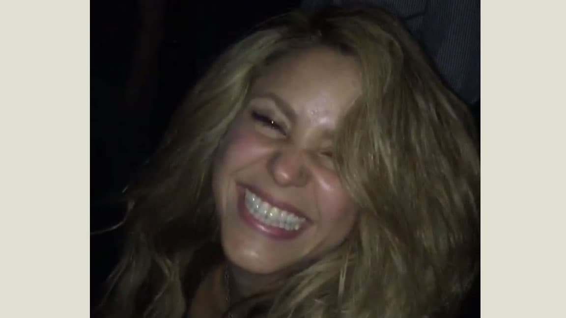 Shakira bailó y cantó toda la noche.