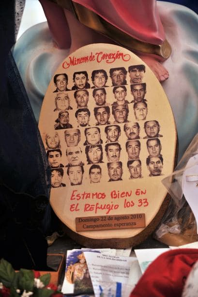 "Estoy muy feliz. No creí que (el rescate) fuera tan luego. Supuestamente después del rompimiento se iban a demorar ocho días para sacarlos, pero si se adelantó estoy feliz", acotó Jéssica Yáñez, esposa de Esteban Rojas.