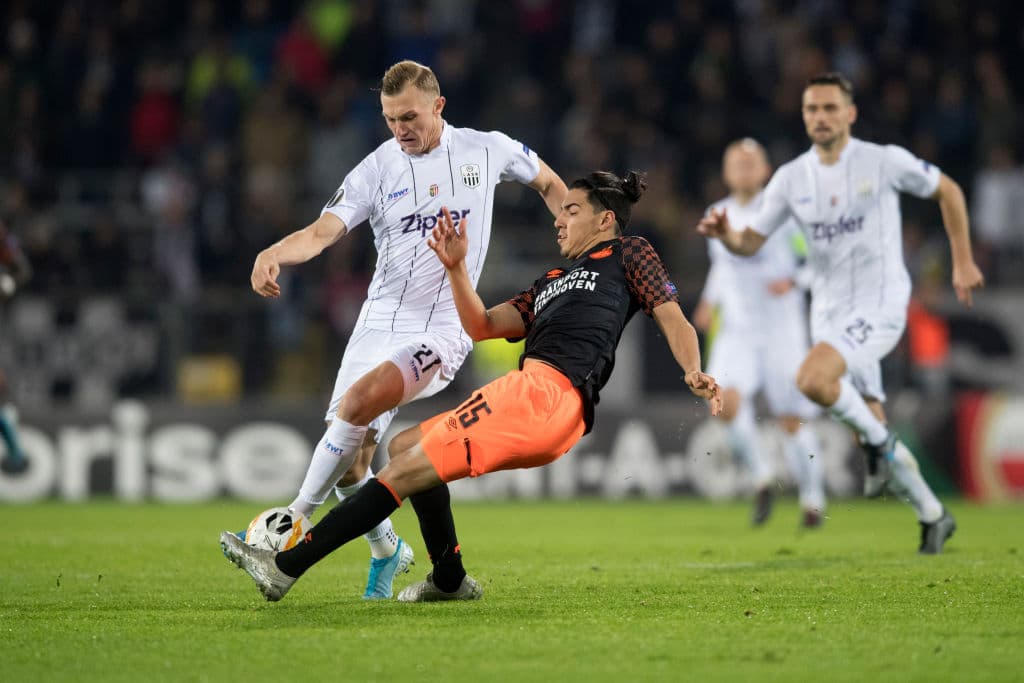 El PSV derrotó al Groningen 0-1 de visita, pero Érick Gutiérrez no tuvo minutos, se quedó en la banca todo el partido.