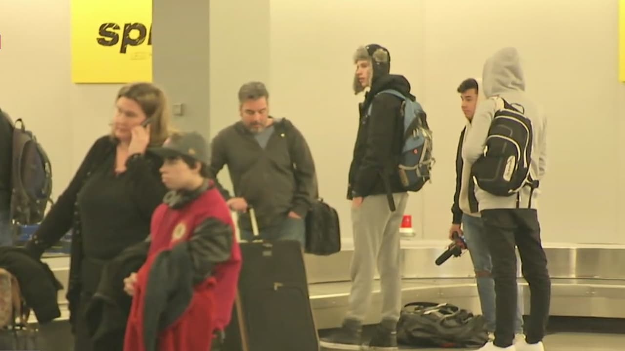 Aumentan presencia policial en aeropuertos de Chicago tras tiroteo en Fort Lauderdale