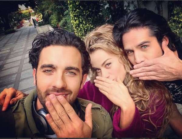 Actualmente José Ron, José Pablo Minor y Candela Márquez están en proyectos diferentes, pero hay una buena amistad entre ellos: "Como siempre un placer coincidir!!! @jp_minor @candelamarquezh #FamiliaMivac", escribió Ron.