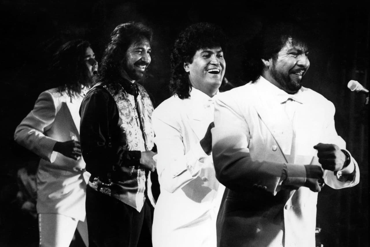 A lo largo de su carrera, la agrupación fue nominada varias veces a los Grammy debido al éxito alcanzado en Estados Unidos.