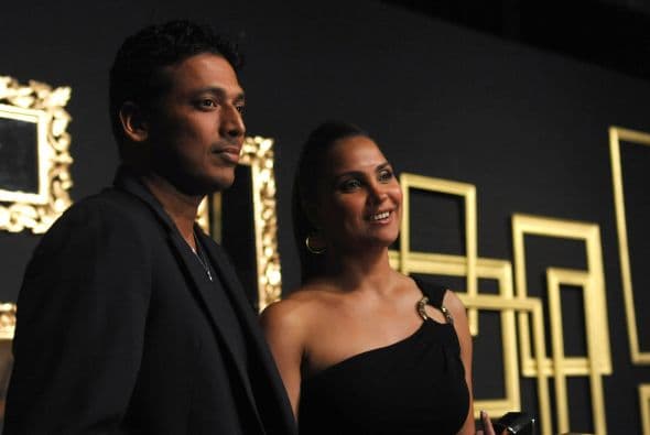 Lara es una de las actrices más famosas de Bollywood y ahora está casada con el tenista Mahesh Bhupathi. Mira aquí los videos más chismosos.
