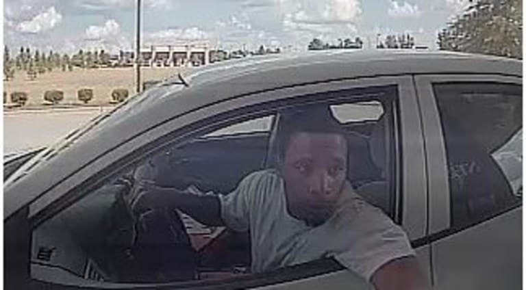 Sospechoso de asesinar a su mujer en Carolina del Norte es buscado en California.