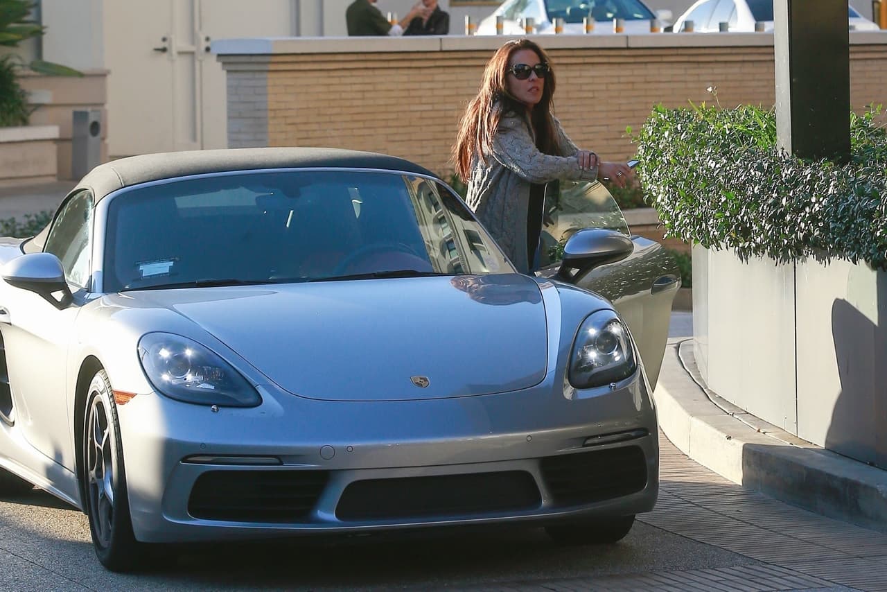 La actriz será presidenta del consejo asesor, centrado en apoyar a las mujeres en este deporte y, según se informó, será una figura clave para continuar la promoción de peleadores latinos en Estados Unidos.