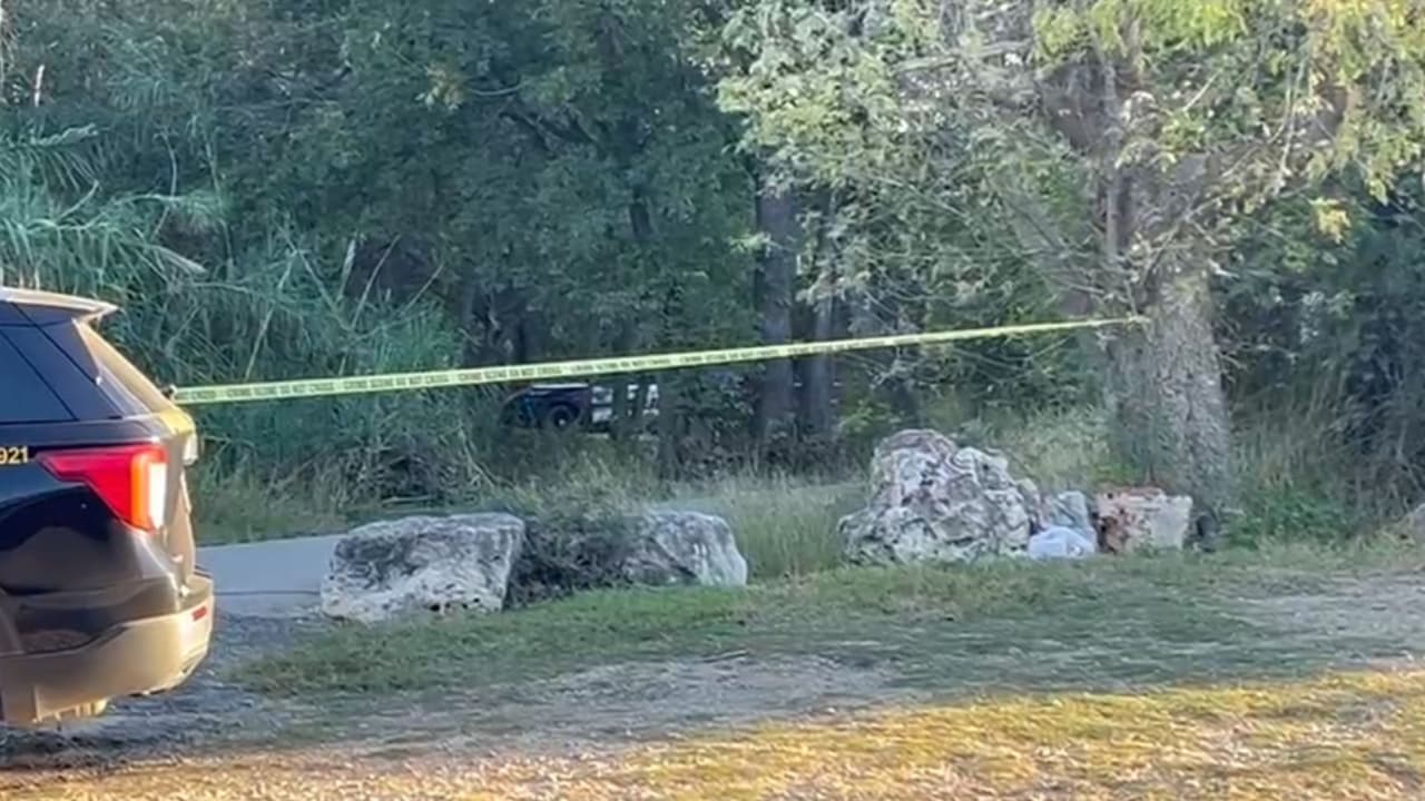 Mujer da a luz en zanja de drenaje y el bebé es abandonado con todo y cordón umbilical