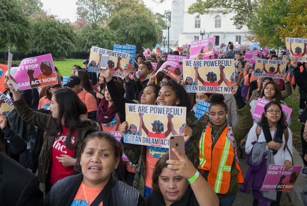 El Congreso pone fin a la paralización del gobierno: ¿qué pasa ahora con los dreamers?