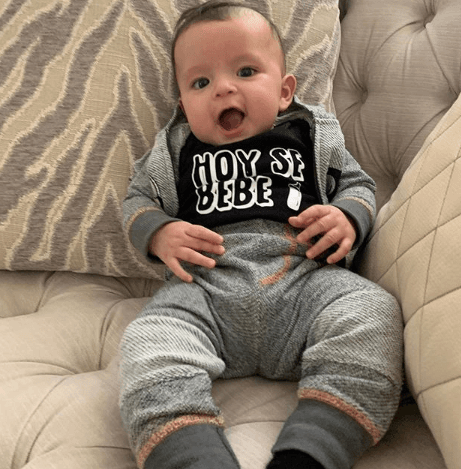 "Les confieso que a veces quiero tirar la toalla porque es todo un proceso poder hacerlo exclusivamente", contó nuestra conductora al hablar de lo que muchas mamis tienen que pasar.