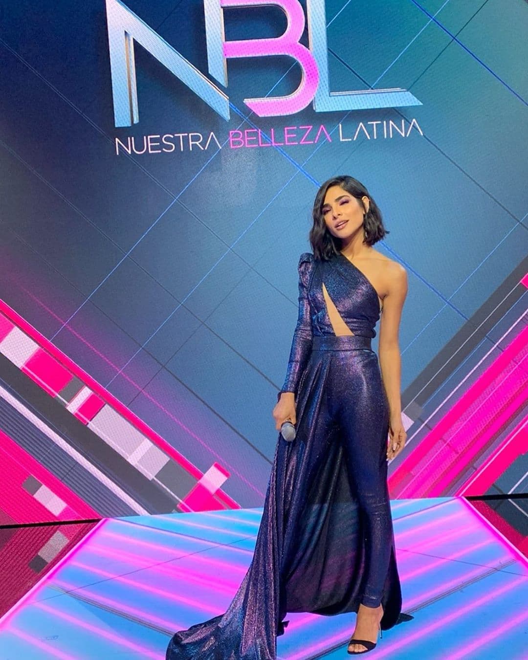 Como primera reina de Nuestra Belleza Latina, Alejandra le tiene un gran cariño al certamen y muy pronto la veremos en el reality NBL El Reencuentro, a partir del 12 de julio a las 8P/7C por Univision.