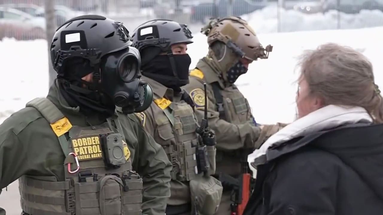 Última hora: juez federal bloquea arrestos y detenciones de refugiados en Minnesota