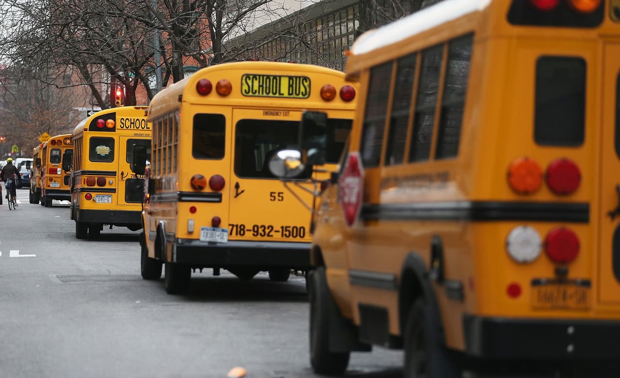 Investigan como falsa amenaza a escuelas de Nueva York