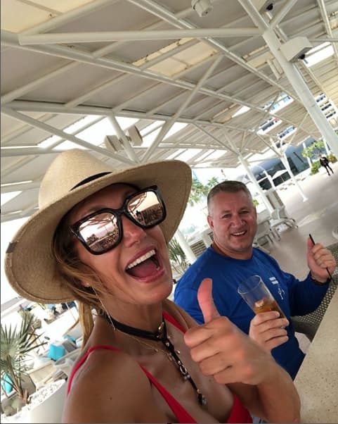 La Flaca y su hermano son muy unidos, en verano se fueron de vacaciones a Dubái.