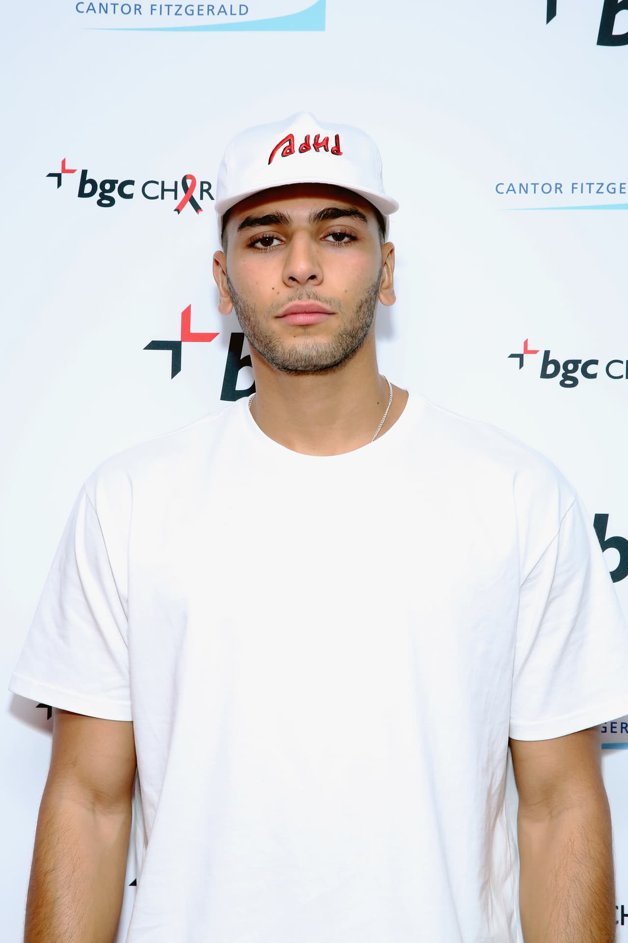 El pasado mes de septiembre fueron captados mientras 
<b>caminaban de la mano</b> por el centro de Los Ángeles.
<br>