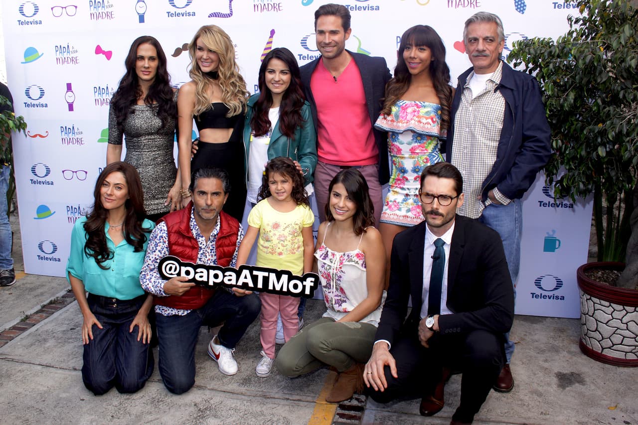 Las grabaciones de 'Papá a toda madre' ya comenzaron y muy pronto esta hermosa historia llegará a las pantallas de Univision. ¿Te gusta el elenco de esta telenovela?