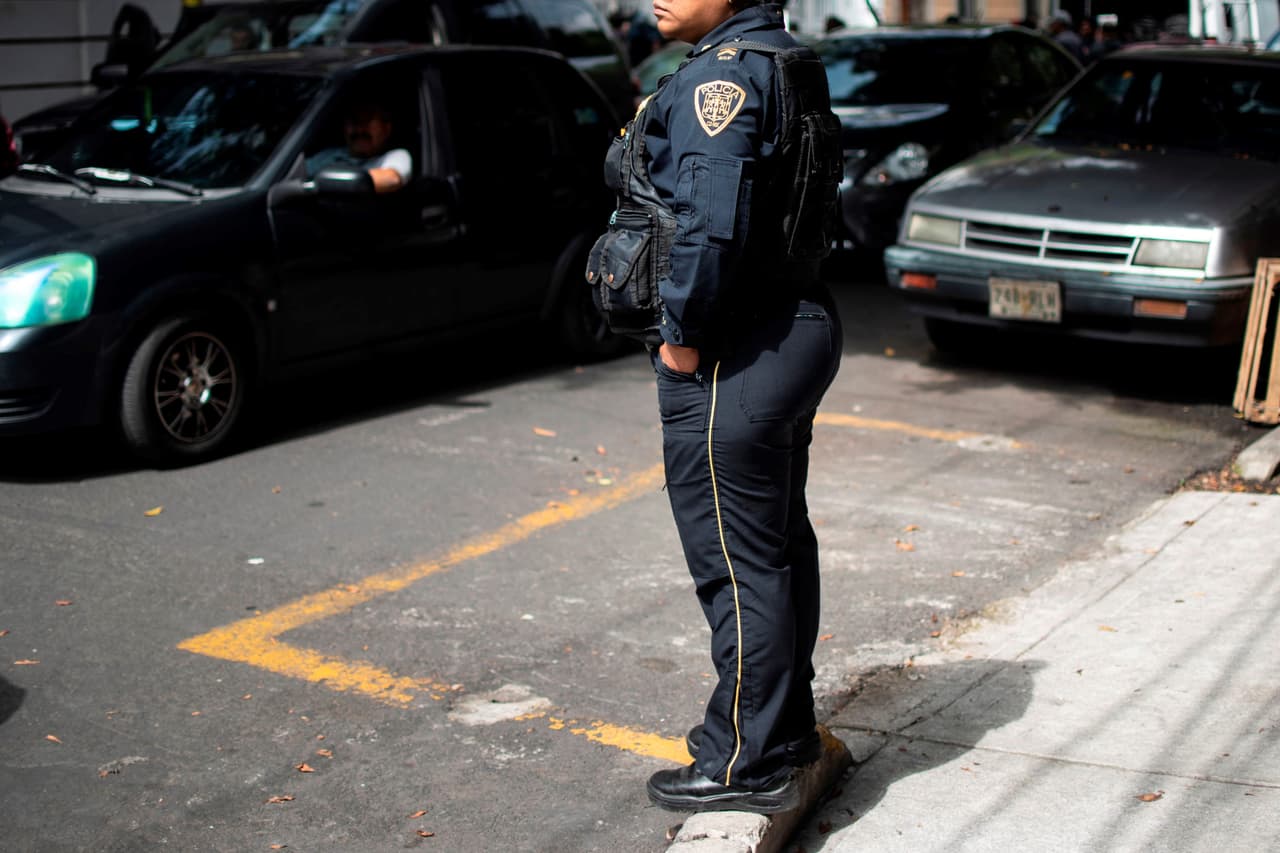 Mujer policía engañó a presunto asesino de 4 mujeres: se hizo pasar por pasajera de su taxi y consiguieron arrestarlo