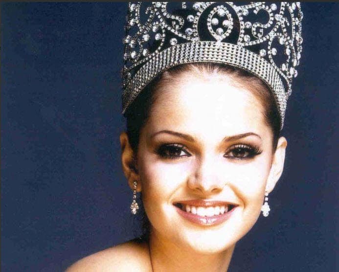 En México Marisol González se coronaba como 'Nuestra Belleza', certamen que le abriría las puertas de la fama.