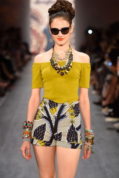 Atrévete a usar esta tendencia y a combinarla con distintas prendas.