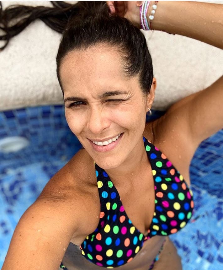 Aunque fue clara en decir que en el tema de la separación de sus padres son ellos los que tomarán una decisión definitiva, sí intercedió a nombre de su papá y de Sharis Cid. 
<br>