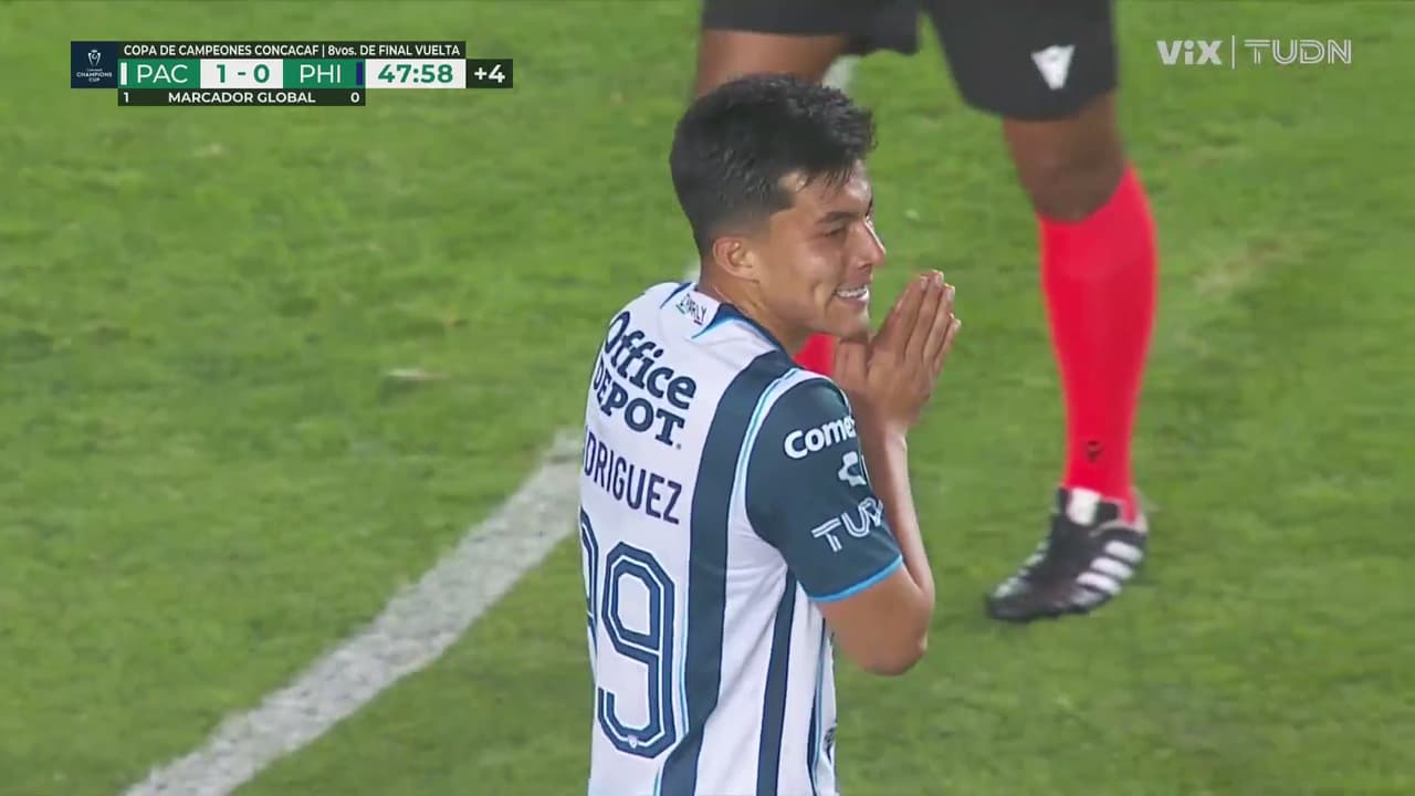 ¡Anulan un golazo! Rodríguez la puso en el ángulo, pero no valió