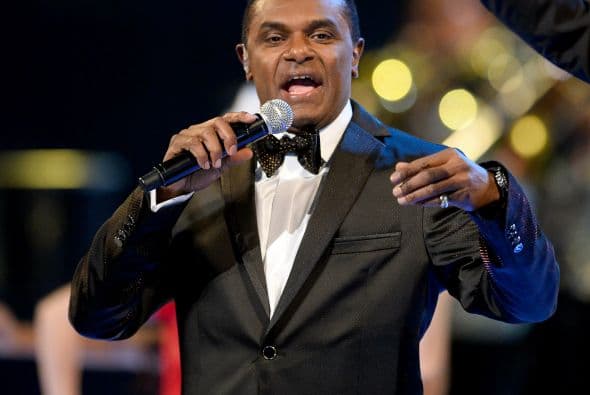 Otra estrella de la salsa que nos conquistó con su paso por Latin GRAMMY fue José 'El Canario', quien en 2013 así se lució con los Salsa Giants.