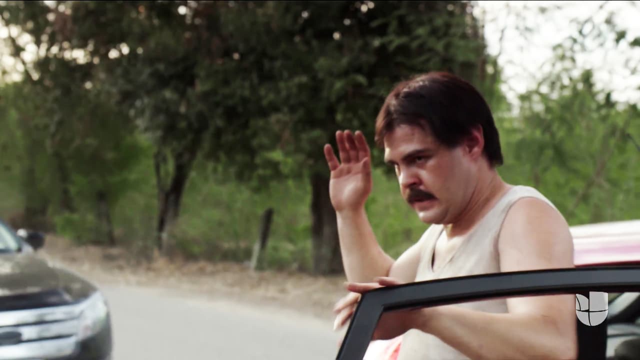 Guzmán Loera decidió rendirse y tratar de sobornar a los policías; confiaba en que el poder de su dinero perpetuaría su libertad.