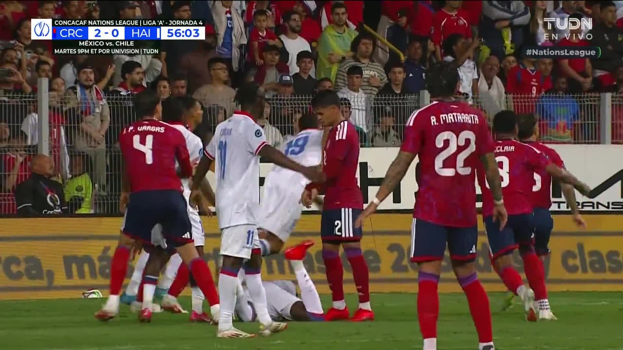 ¡TIRO ATAJADO! disparo por Kenyel Michel.