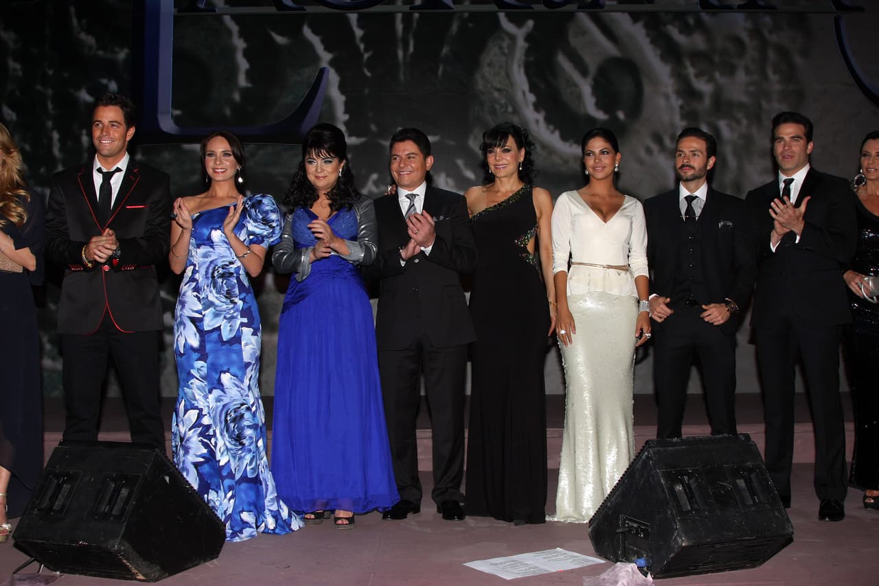 "Lo hicimos hace 10 años creo y desde entonces ha estado con la gente, y lo ves en los TikToks, internet", dijo orgulloso. 
<br>