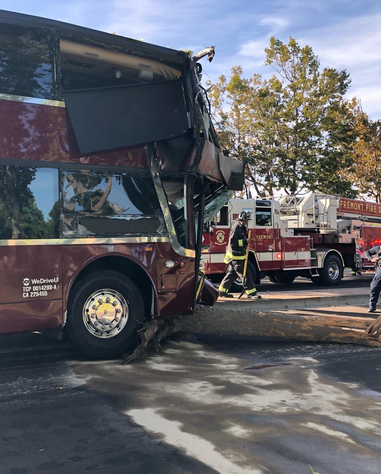Poco después de las 9 am, los bomberos de Fremont atendieron un percance vehicular en Kaiser Drive. 
<br>