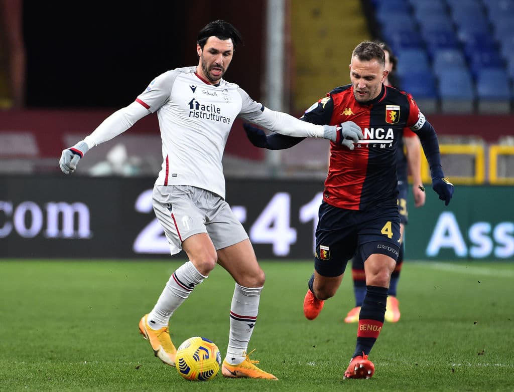 Miha Zajc (44’) y Mattia Destro (55’) marcaron los del triunfo.